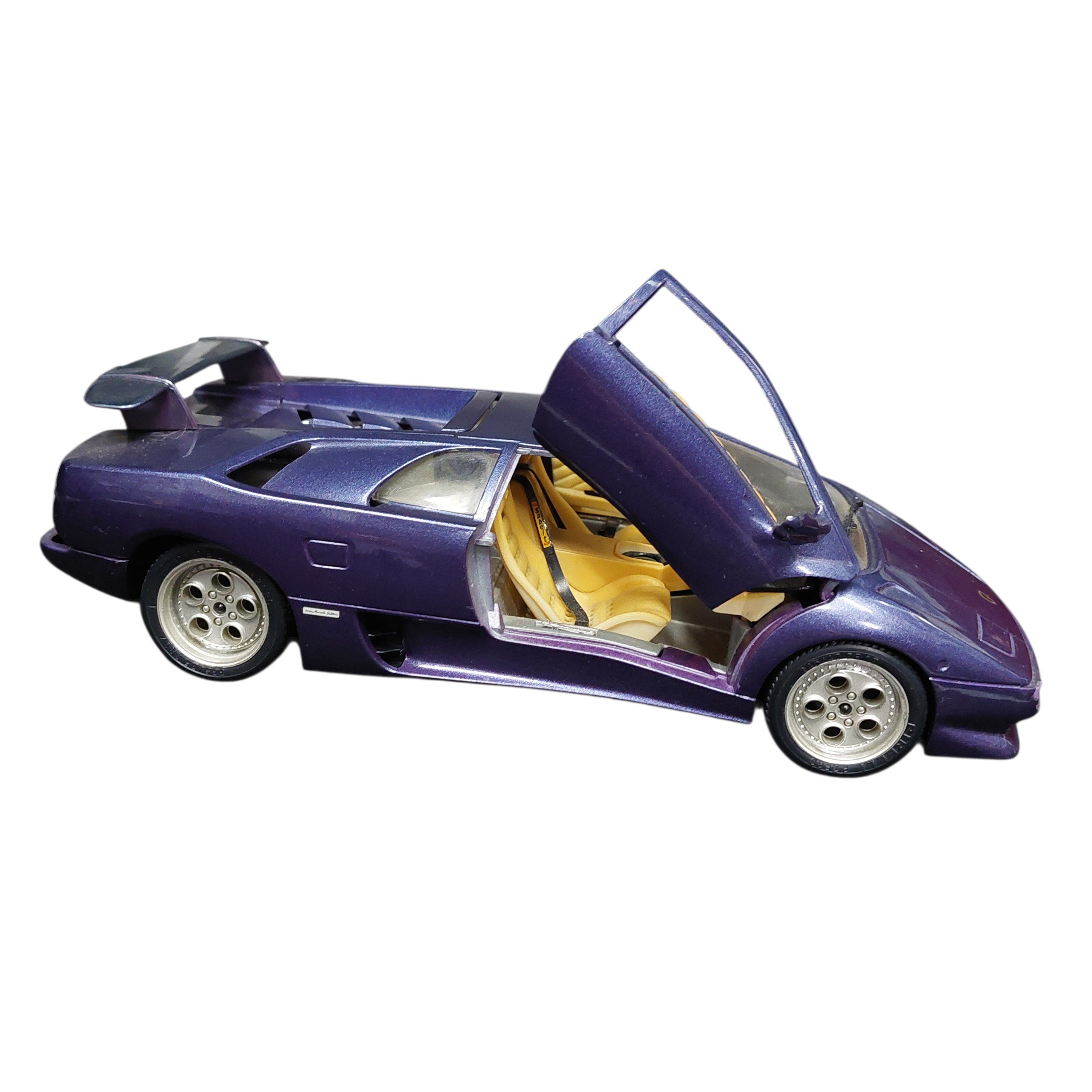 Pre-owned Bburago 1:18 Lamborghini Diablo 1990 Diecast Model Car